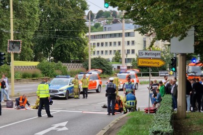 Esslingen: letzte Generation blockierte Vogelsangbruecke