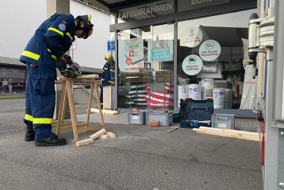 Herrenberg: Schaufensterscheibe vom Matrazengeschaeft eingeworfen