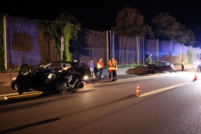 Ebersbach Fils: Zwei Verletzte bei Auffahrunfall auf der B10