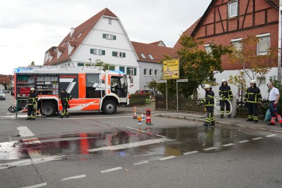 Sindelfingen-Maichingen: Fussgaenger lebensgefaehrlich verletzt 