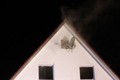 Drackenstein: Grosseinsatz Feuerwehr - Gebaeudebrand bei Renovierungsarbeiten