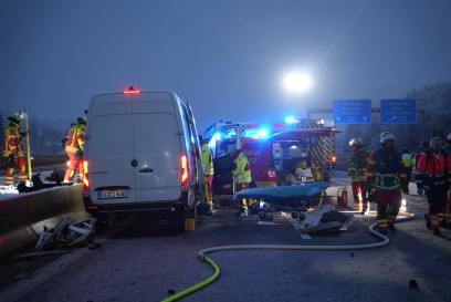 Leonberg: Autobahnsperrung nach schweren Unfall 
