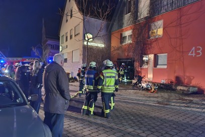 Herrenberg-Kayh: Garage brennt fast komplett aus
