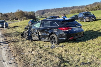 Ammerbuch-Breitenholz: Schwerer Unfall nach Frontalkollision