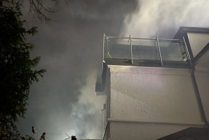 Stuttgart: Dachstuhlbrand in der Bopserwaldstrasse