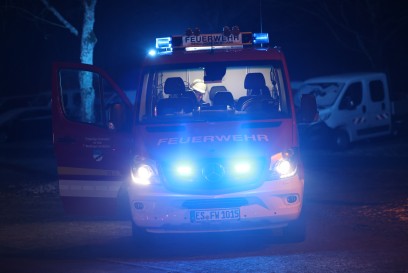 Wendlingen: Brand eines Holzanbaus beim Tennisclub in Wendlingen 