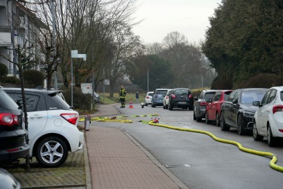 Gaeufelden-Nebringen: Bagger beschaedigt Gasleitung