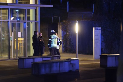 Goeppingen: Gasaustritt im Christophsbad fuehrt zu Grosseinsatz der Feuerwehr und des Rettungsdiensts