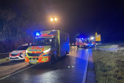 Schwieberdingen: Schwerer Verkehrsunfall auf der B10 fordert zwei Schwer- und vier Leichtverletzte