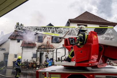 Urbach: Gebaeudebrand eines Einfamilienhauses