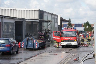 Holzgerlingen: Brand in einem Recyclingbetrieb