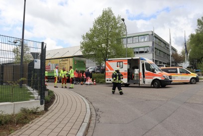 Renningen: Salpetersaeure loest Gefahrguteinsatz aus 