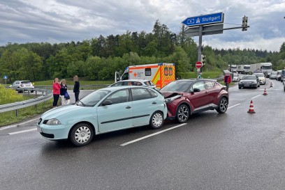  Leonberg: Verkehrsunfall mit vier Leichtverletzten 