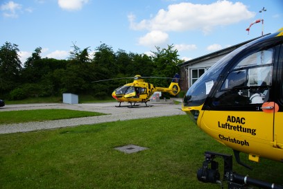 Ingolstadt: Rettungshubschrauber mit Winde bei Hochwasser im Einsatz