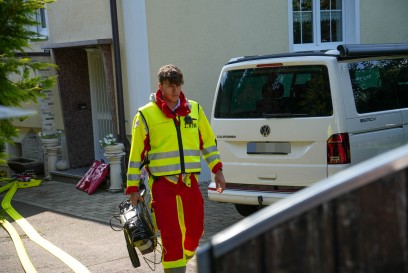 Boeblingen-Dagersheim:  Poolpumpe faengt Feuer - Feuerwehr kann schlimmeres verhindern