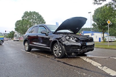Leonberg: Unfall zwischen Opel und VW auf der Neuen Ramtelstrasse 