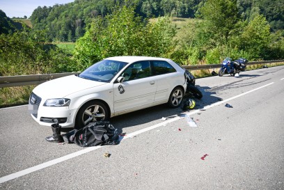 Lauterstein: Motorradunfall auf der B466