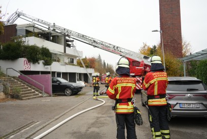 Holzgerlingen:Brand nach Handwerksarbeiten auf einem Hausdach