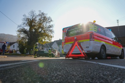 Lenningen: Verkehrsunfall mit Verletzten und hohem Sachschaden