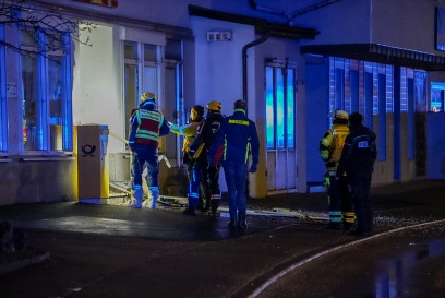 Geldautomatensprengung in Unterlenningen - Anwohner wachen auf nach Explosion 