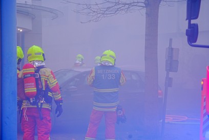 Metzingen: Dachstuhl Brennt komplett aus Feuerwehren im Grossaufgebot im Einsatz