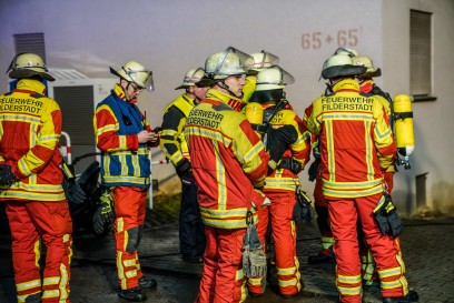 Filderstadt-Bernhausen: Kohlenmonoxid-Austritt: Feuerwehr rettet Familie aus Wohnung - mehrere Verletzte