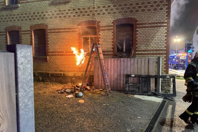 Renningen-Malmsheim: Wohnungsbrand hat eine leicht verletzte Person und 50.000 Euro Schaden zur Folge