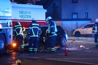 Faurndau: Oellaster und PKW kollidieren