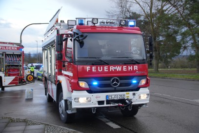 Ostfildern: Auto kollidiert an Ueberweg mit U7