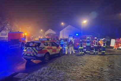 Gaertringen: Kellerbrand in Mehrfamilienhaus - Loest Grosse Einsatz von Rettungskraeften aus
