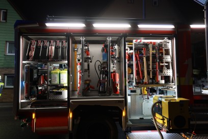 Kuchen: Waschmaschine brennt Ein technischer Defekt fuehrte am Sonntag in Kuchen zu einem Feuerwehreinsatz