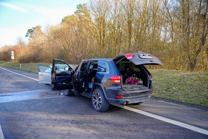 Neckartailfingen B297: Frontalcrash fordert zwei Verletzte und 35.000 Euro sachschaden