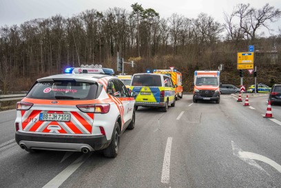 Renningen: Unfall mit mehreren teils schwer Verletzten nach Vorfahrtsmissachtung