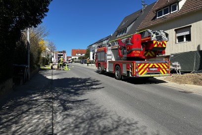 Gaeufelden-Nebringen: Balkonbrand fordert Feuerwehr