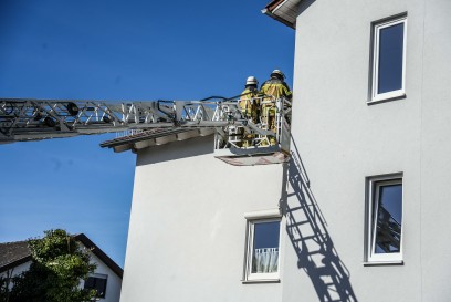 Sindelfingen: Kabelbrand in Mehrfamilienhaus