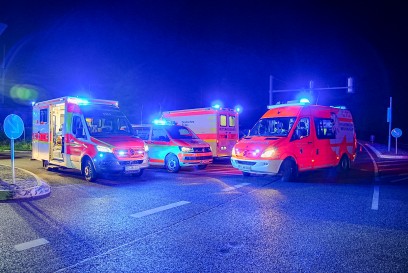 Neuhausen: Verkehrsunfall fordert mehrere Verletzte - L1204 zwischen Neuhausen und Scharnhausen gesperrt 