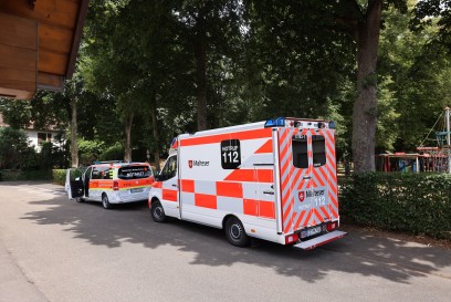 Deizisau: Gemeldeter Kuechenbrandt loesst Grosseinsatz der Feuerwehr aus