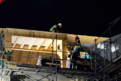 POL-LB: Herrenberg: Dachbereich eines unbewohnten Neubaus in Brand geraten Ludwigsburg