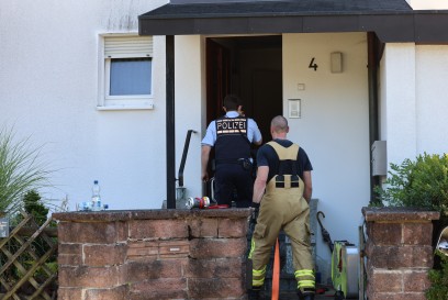 Faurndau: Kellerbrand loesst Grosseinsatz der Feuerwehren aus
