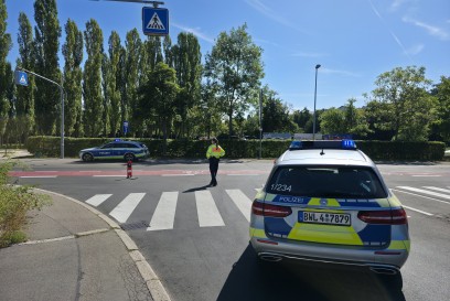 Boeblingen: Co2 Austritt bei Chemiefirna sorgt fuer Grosseinsatz der Rettungskraefte