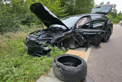 Leonberg-Warmbronn: Zwei Verletzte nach Frontalzusammenstoss