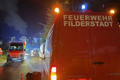 Aichtal-Neuenhaus: Gebaeudebrand fordert die Einsatzkraefte 