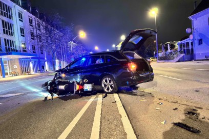 Sindelfingen: PKW uebersieht Motorrad 