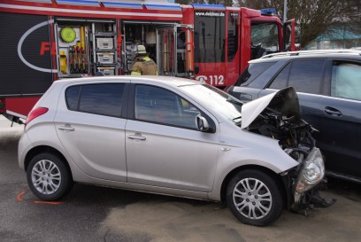 Deizisau: Zwei Autos kollidieren miteinander- Eine Verletzte