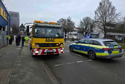 Sindelfingen: Zwei kaputte Autos nach Vorfahrtsmissachtung