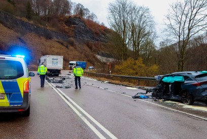 Geislingen: Schwerer Verkehrsunfall auf der B10