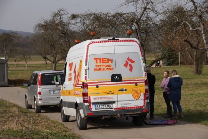 Neckarhausen: Toedlicher Verkehrsunfall auf der B297 - Rettungshubschrauber im Einsatz
