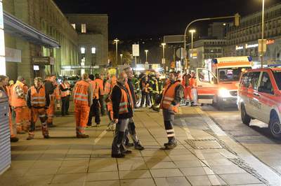 Stuttgart: Brand in Lueftungsanlage im Bahnhof