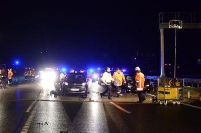 Leinfelden: Drei Verletzte nach Verkehrsunfall auf der B27
