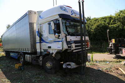 Lorch: Toedlicher Verkehrsunfall auf der B29